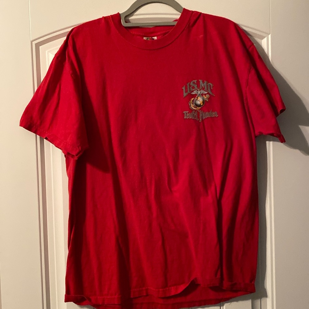 Red and Grey USMC T-shirt.